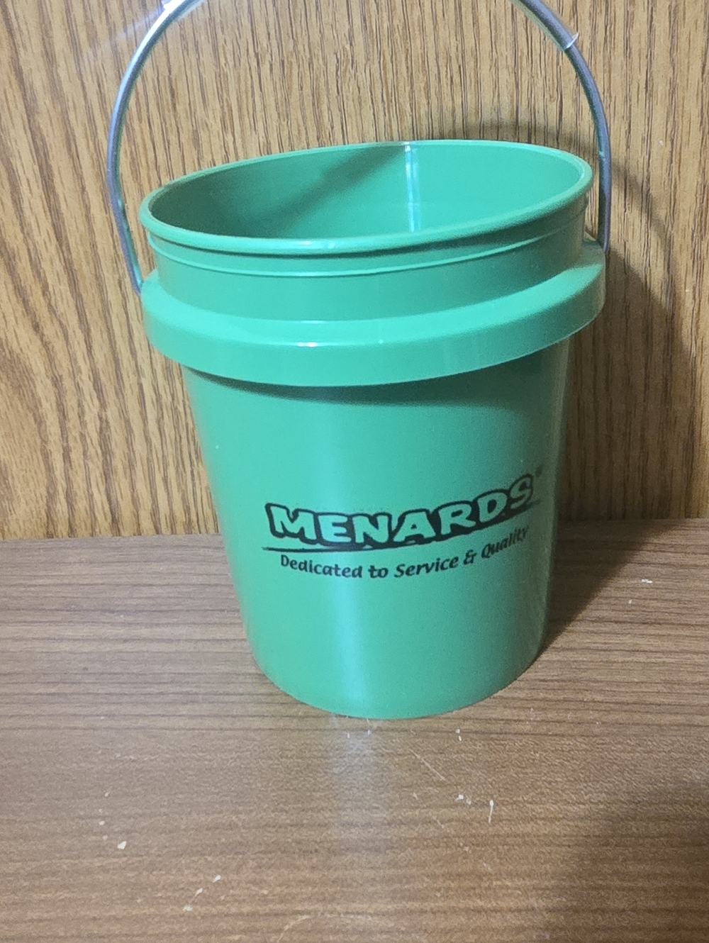 Menards Mini Bucket - Picture 6 of 7
